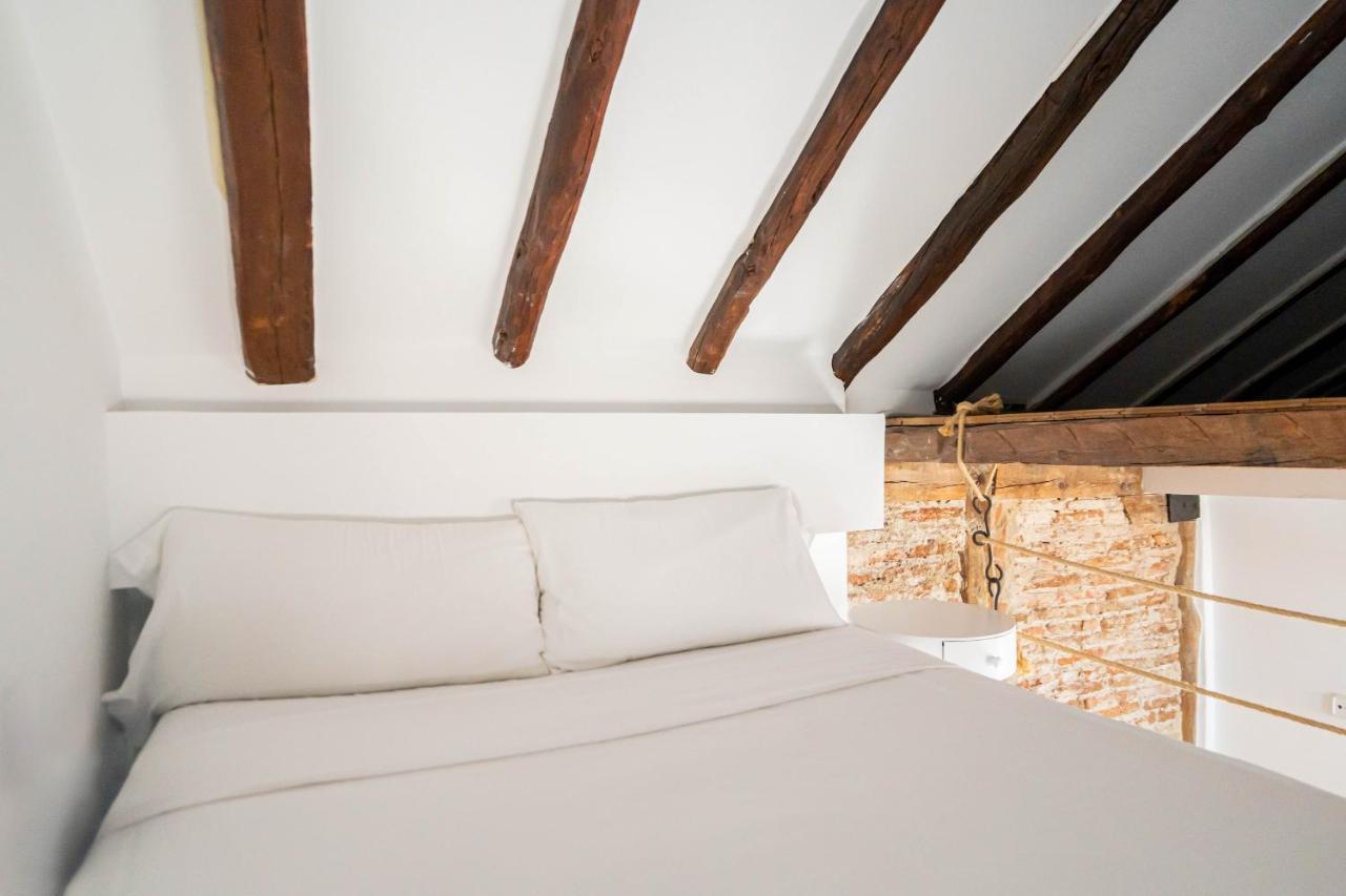 Apartamento Reformado En El Centro Con Dos Habitaciones Alquiler Temporal Madrid Exterior foto